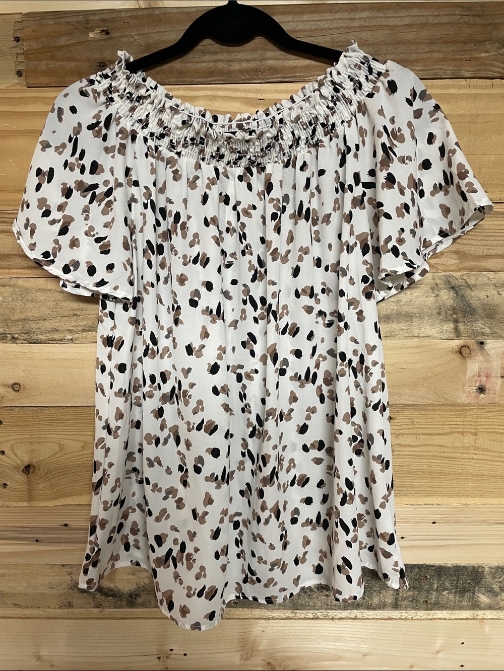 NWT FSL+Appeal size large cheetah print off the shoulders blouse
